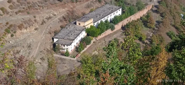 Vegyes használat Eladó 7300 Pogradec  AL