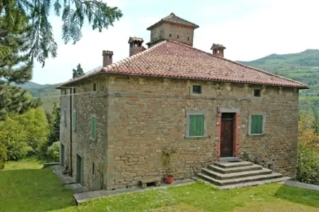 Villa Eladó 40022 Castel del Rio IT