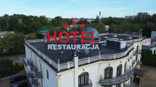Kereskedelmi ingatlan Eladó 05-600 Grójec PL
